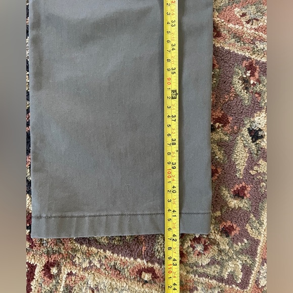 Charles Tyrwhitt Chinos - very clean- slim fit - Picture 6 of 9